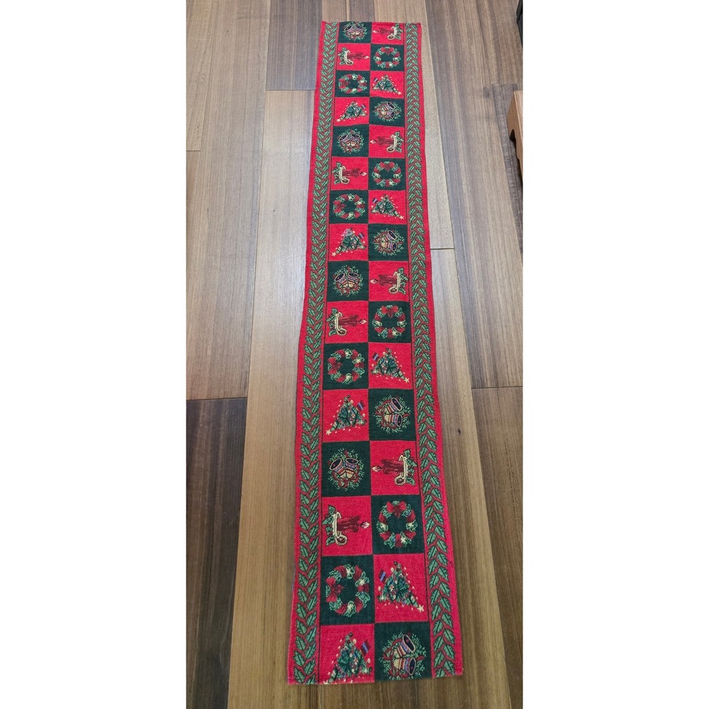 Vintage Christmas Woven Tapestry Table Runner Red Green Wreath Tree 67x12.5